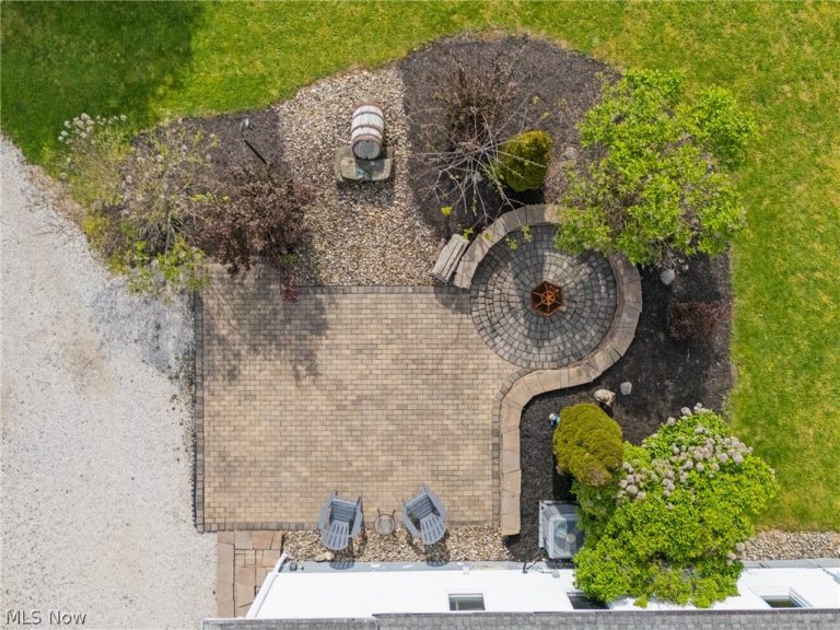 258 Randolph Road, Mogadore, OH - Photo 4