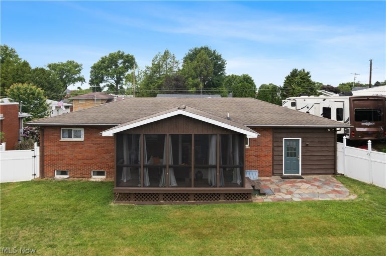 3400 Foley Drive, Parkersburg, WV - Photo 8