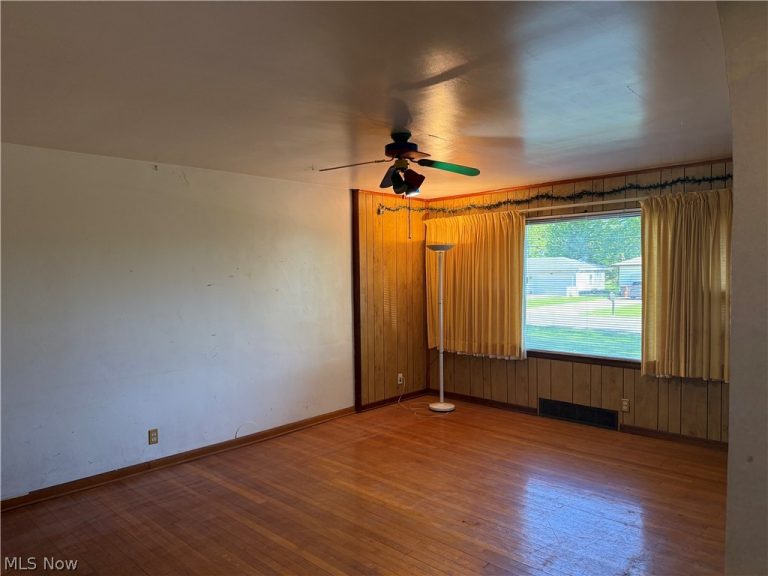151 Durst Drive, Warren, OH - Photo 5