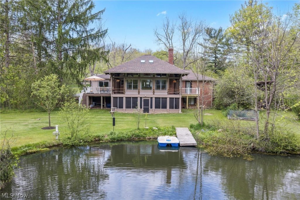 34740 Sherwood Drive, Solon, OH