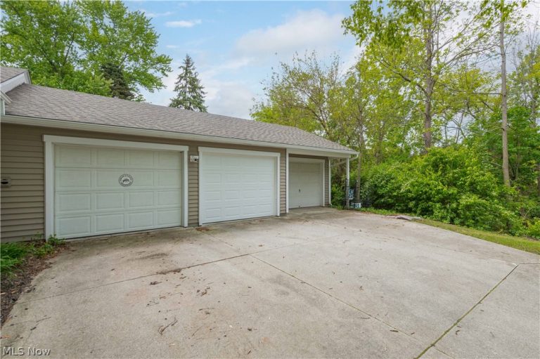 1416 Bogart Road, Sandusky, OH - Photo 5