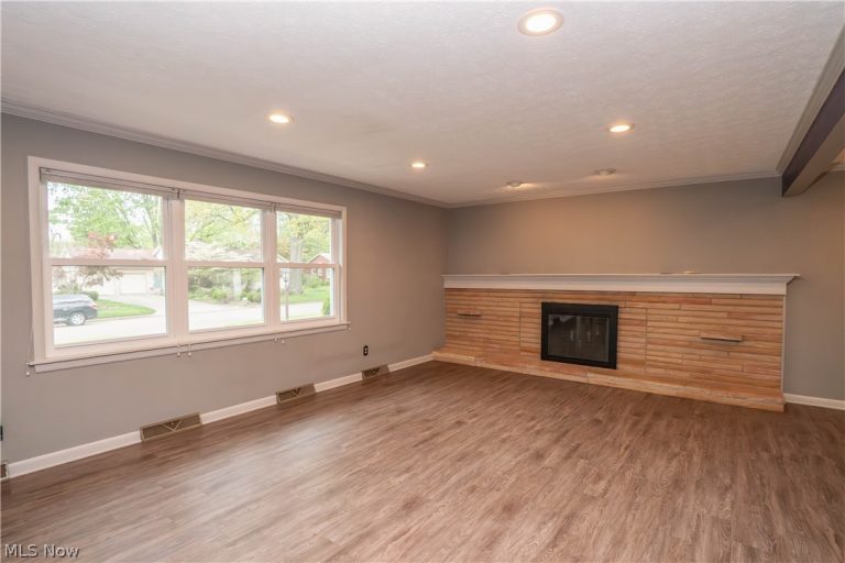 1718 Dexter Road, Massillon, OH - Photo 5