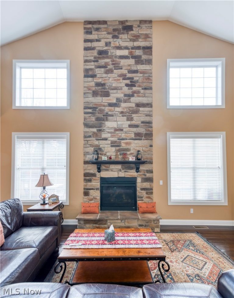 3082 Willowbrook, Aurora, OH - Photo 3