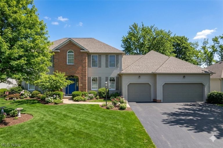 3885 Mount Vernon Boulevard, Barberton, OH - Photo 2