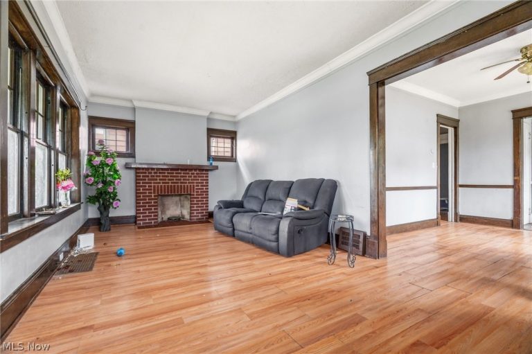 3315 142nd Street, Cleveland, OH - Photo 5