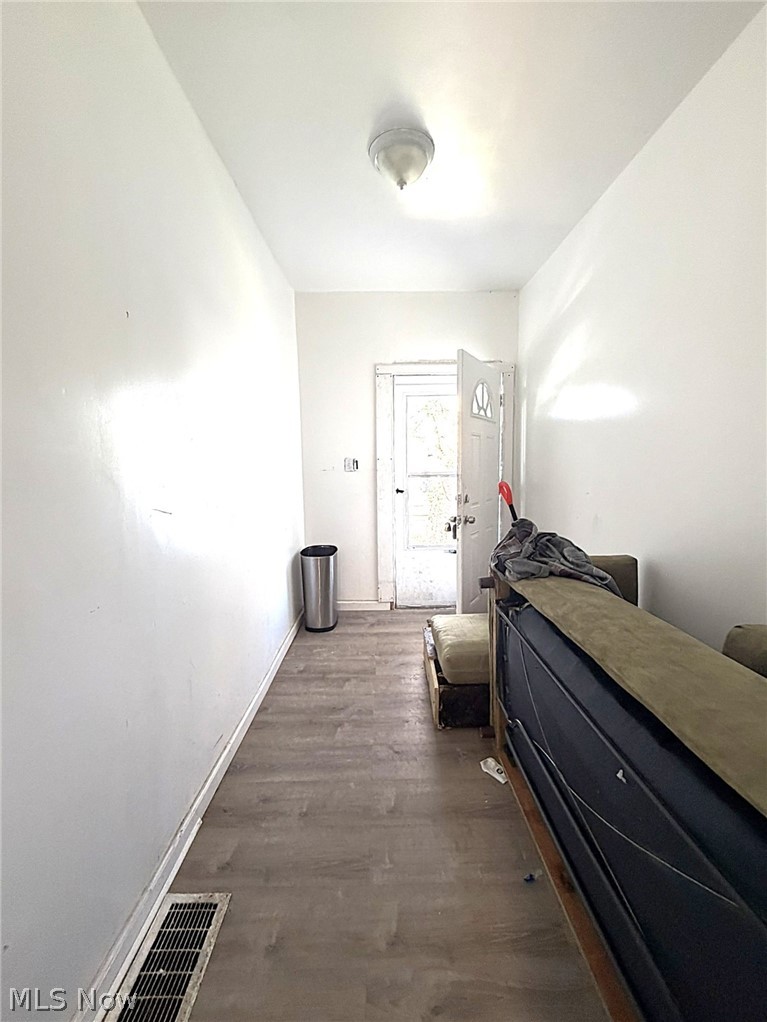 10628 Englewood Avenue, Cleveland, OH - Photo 4