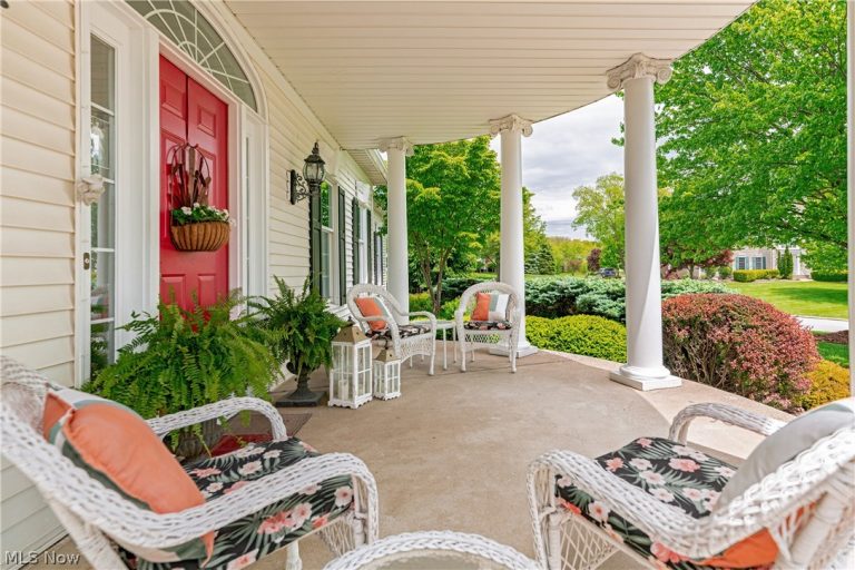 1603 Haymarket Way, Hudson, OH - Photo 4