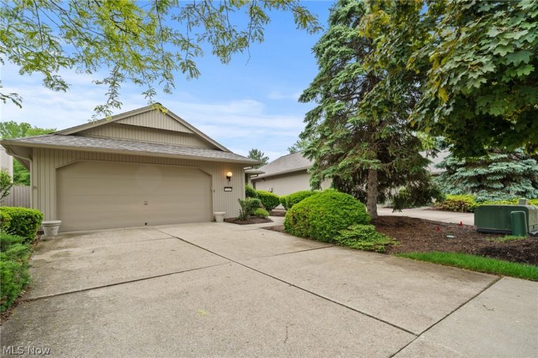 12747 Olympus Way, Strongsville, OH, 44149