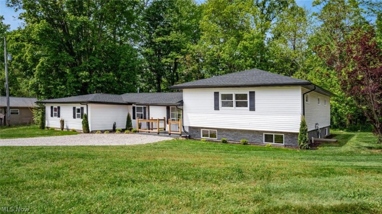 3185 Corvus Drive, Zanesville, OH - Photo 6