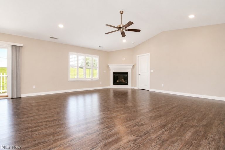 205 Nautical Way #43, Fairport Harbor, OH - Photo 4