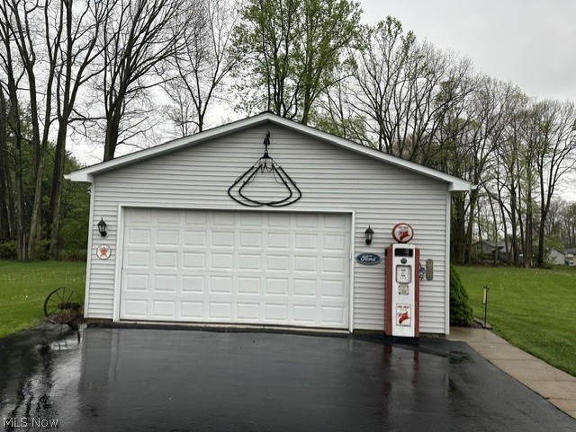 149 Mapleview Court, New Middletown, OH - Photo 4