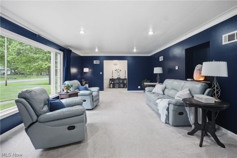229 Ridgewood Boulevard, Mansfield, OH - Photo 3