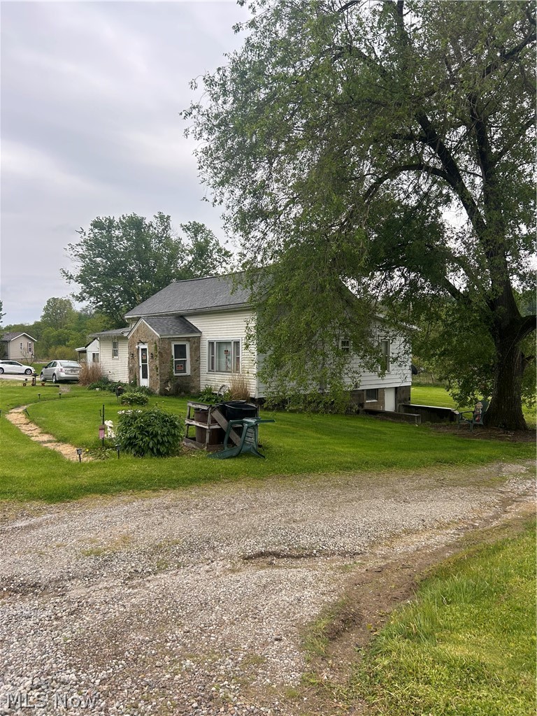1420 John Glenn Highway, New Concord, OH - Photo 4