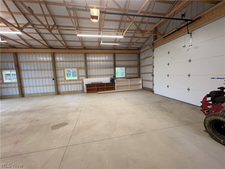 2281 Weymouth Road, Hinckley, OH - Photo 5