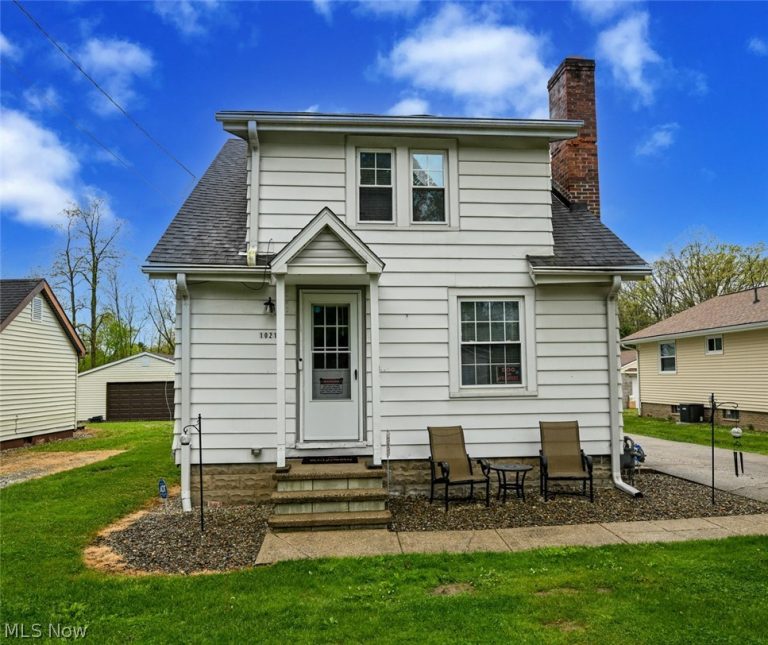 1021 East Boulevard, Aurora, OH, 44202