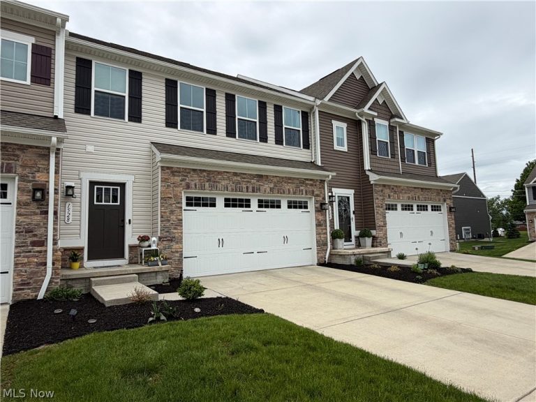 1528 Spruce Hill Drive, Stow, OH, 44224