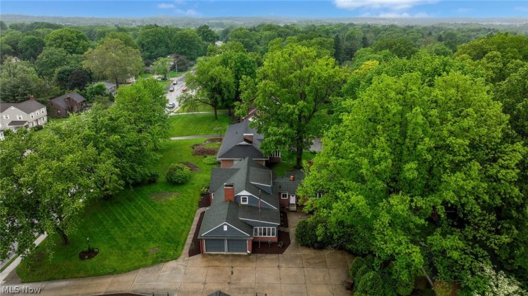 3021 Fulton Drive, Canton, OH - Photo 5