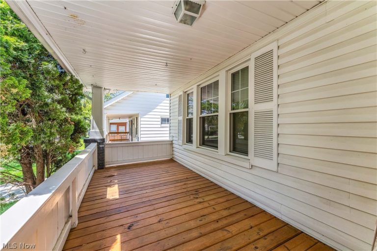 1533 195th Street, Euclid, OH - Photo 3