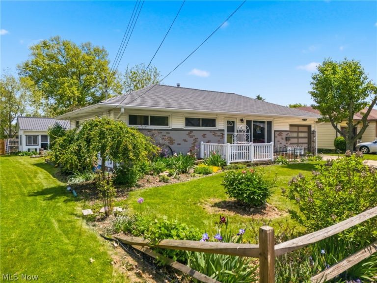 1002 15th Street, Massillon, OH - Photo 2