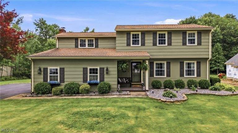 10230 New Buffalo Road, Canfield, OH, 44406