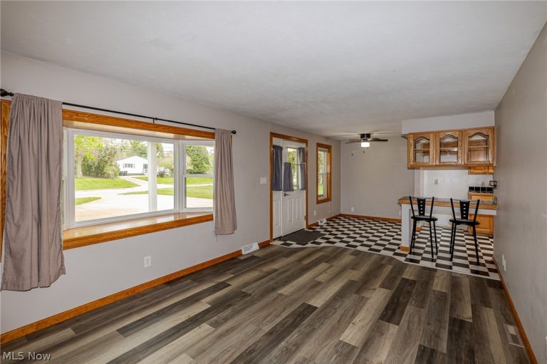 3957 Grafton Road, Brunswick, OH - Photo 4