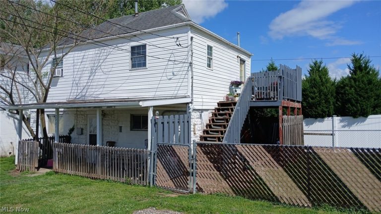 2901 27th Street, Parkersburg, WV - Photo 6