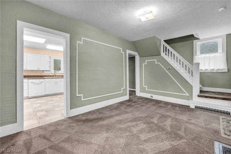639 Liberty Street, Painesville, OH - Photo 5