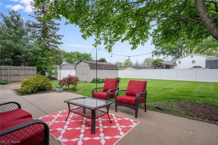 710 Tell Drive, Canal Fulton, OH - Photo 2