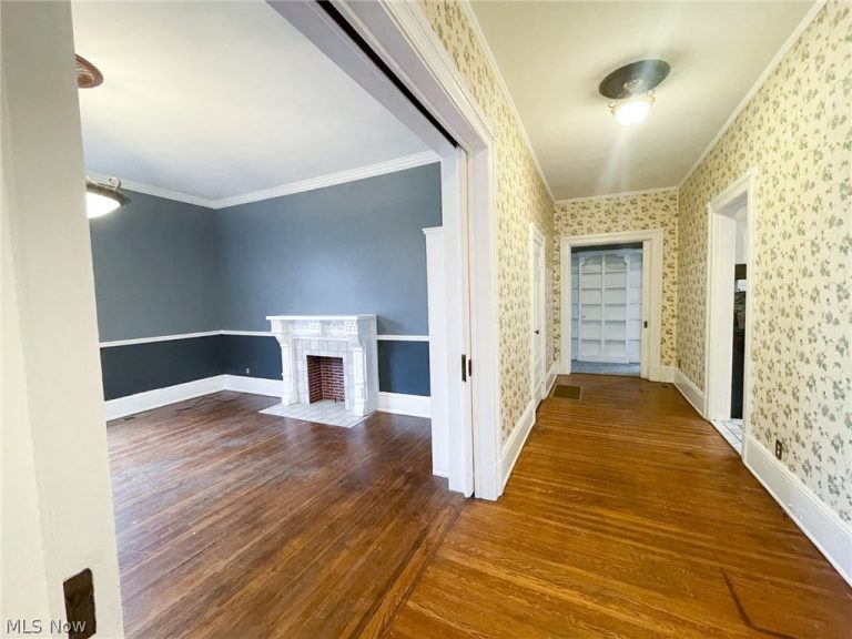 1019 Findley Avenue, Zanesville, OH - Photo 8