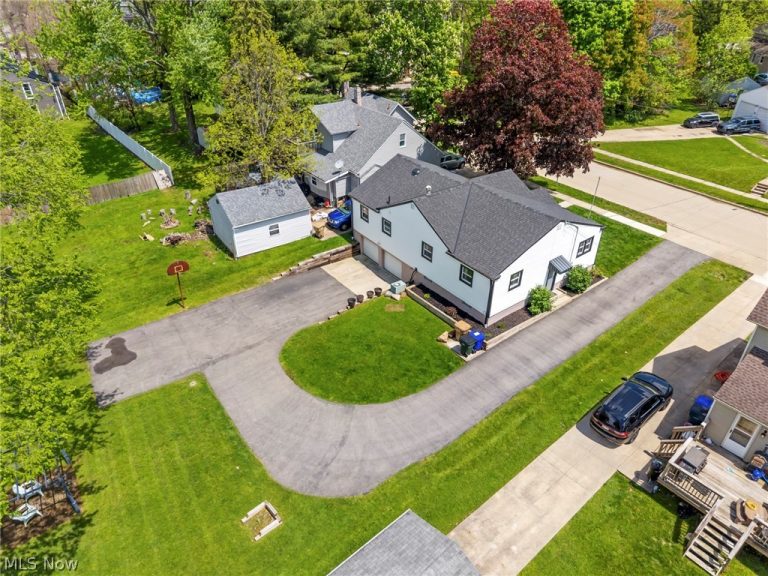 1772 High Street, Cuyahoga Falls, OH - Photo 8