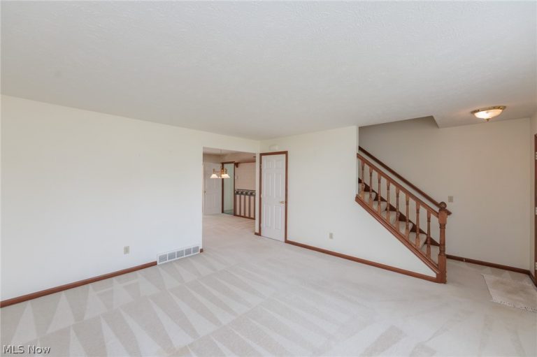 5111 Rockport Cove, Stow, OH - Photo 3