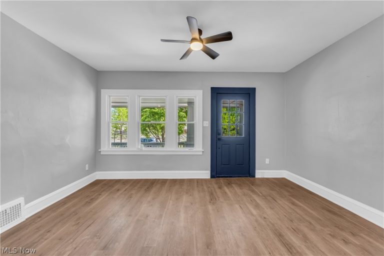 1304 W 73rd Street, Cleveland, OH - Photo 4
