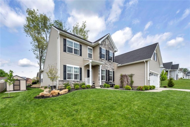 2488 Carlene Avenue, Massillon, OH - Photo 3