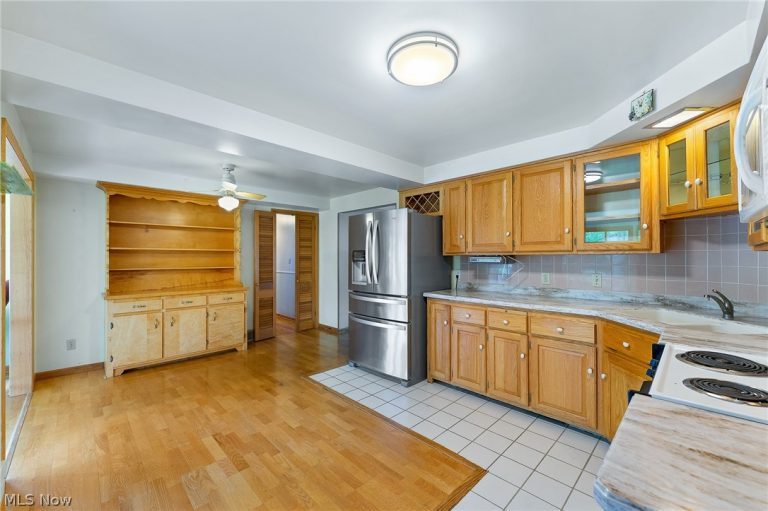 116 Woodland Drive, New Middletown, OH - Photo 3