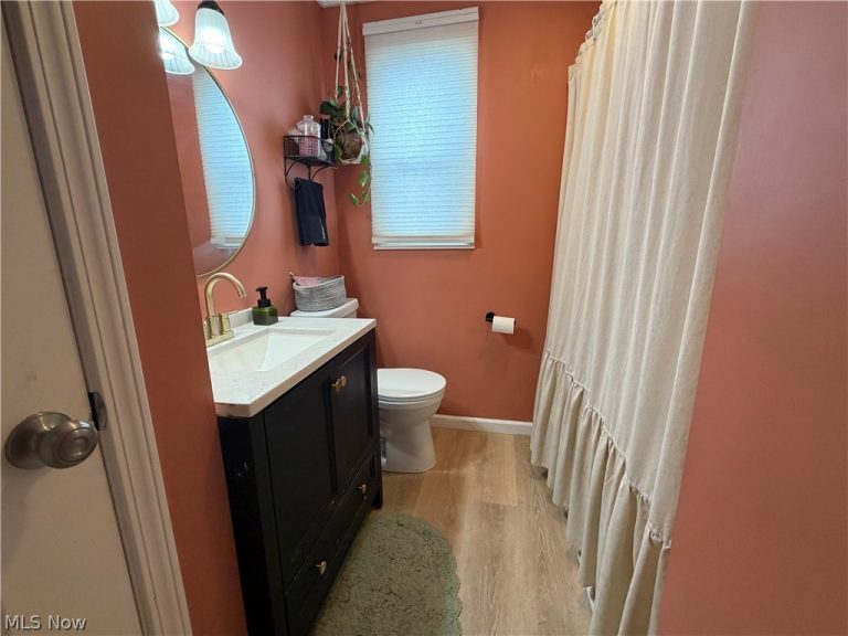 4300 Broadway Avenue, Louisville, OH - Photo 8