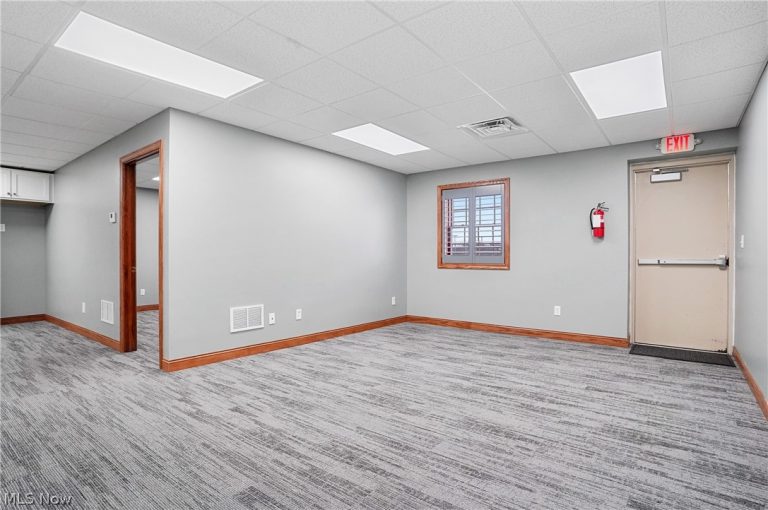 1337 Commerce Drive, Stow, OH - Photo 5
