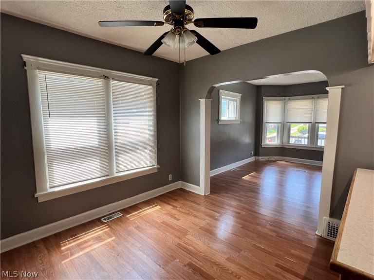4385 50th Street, Cleveland, OH - Photo 6