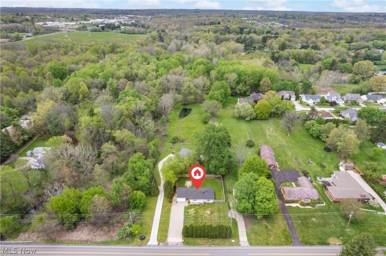 914 Jacoby Road, Akron, OH - Photo 3