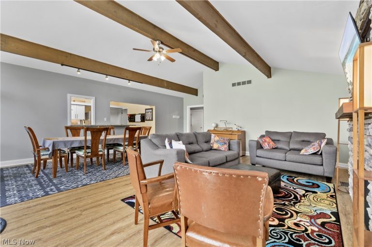 30200 Crestview Drive, Bay Village, OH - Photo 6