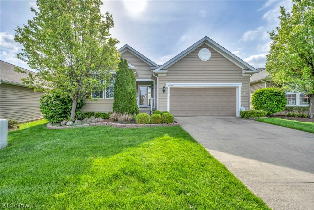 37852 Ashfield Way, North Ridgeville, OH