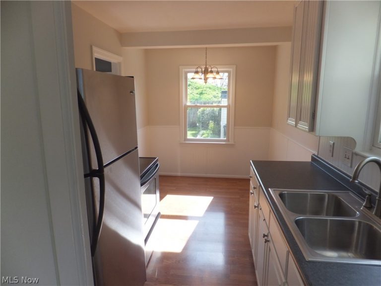 4911 12th Street, Cleveland, OH - Photo 4