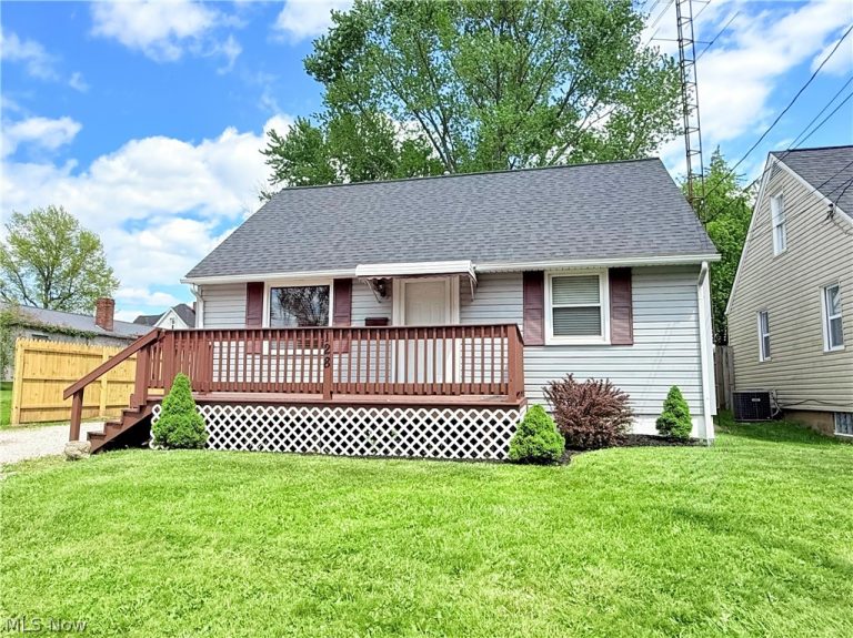 128 Locke Avenue, Massillon, OH, 44646