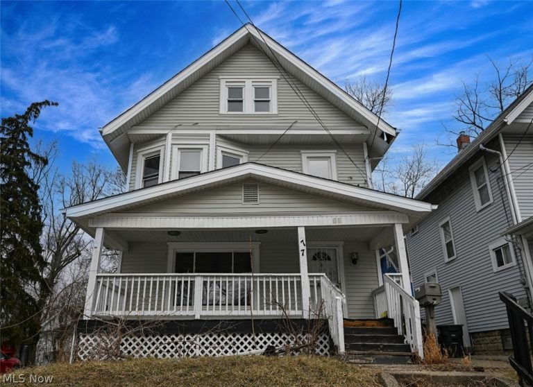 77 Mildred Avenue, Akron, OH - Photo 2