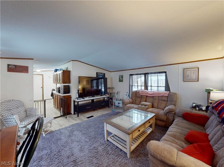 3651 Austin Road #N12, Geneva, OH - Photo 5