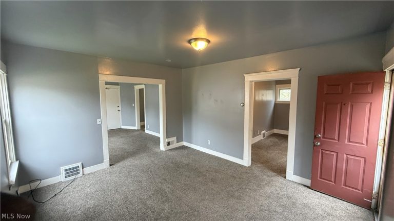 1187 Addison Road #4, Cleveland, OH - Photo 4