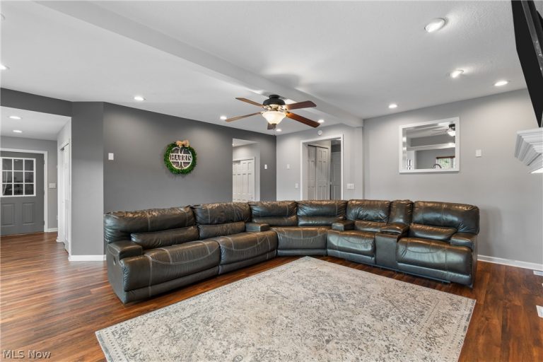 134 Bonnett Street, North Canton, OH - Photo 8