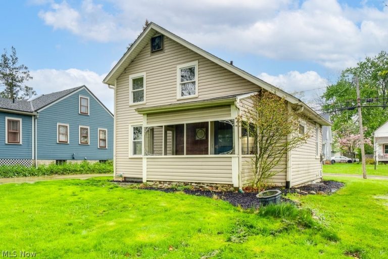 316 Prospect Street, Medina, OH - Photo 8