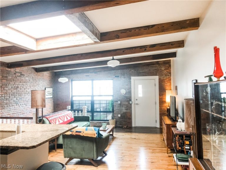 3002 Franklin Boulevard #3, Cleveland, OH - Photo 4