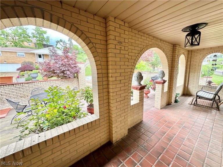 408 Garfield Avenue, Steubenville, OH - Photo 8
