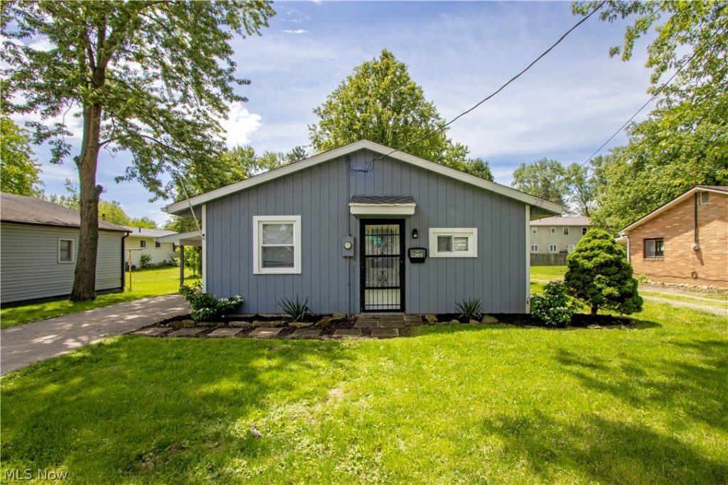 912 Jefferson Street, Orrville, OH